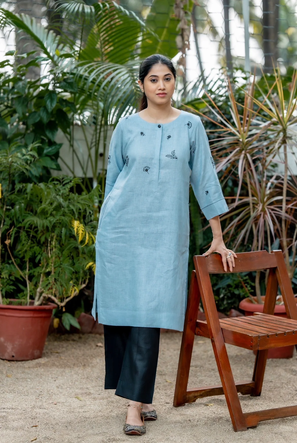 Azure Blue-Black Linen Pair - Image 2