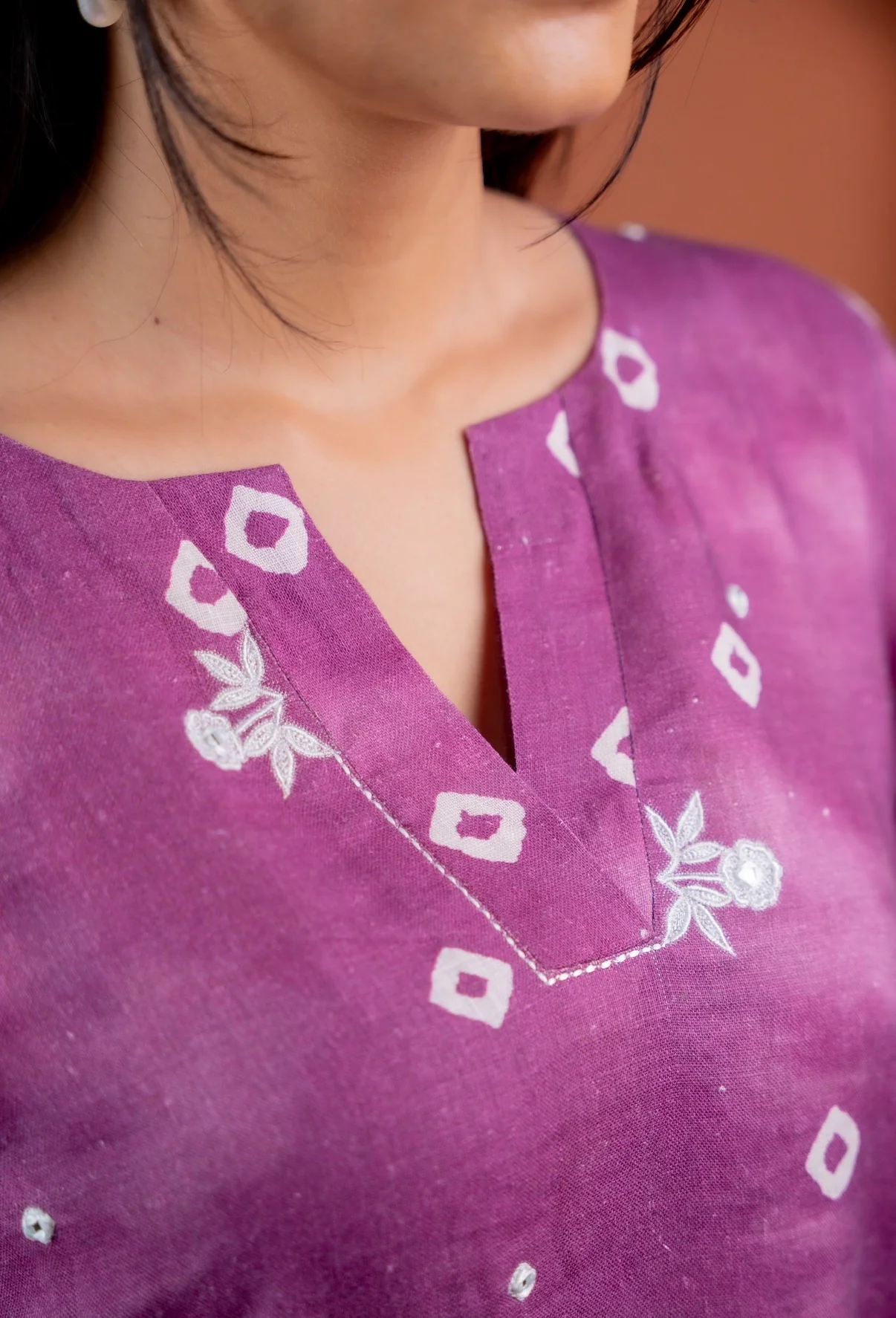 Bandhani Linen Pair - Image 2