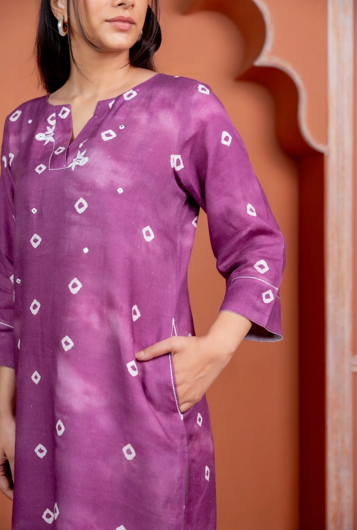 Bandhani Linen Pair - Image 3
