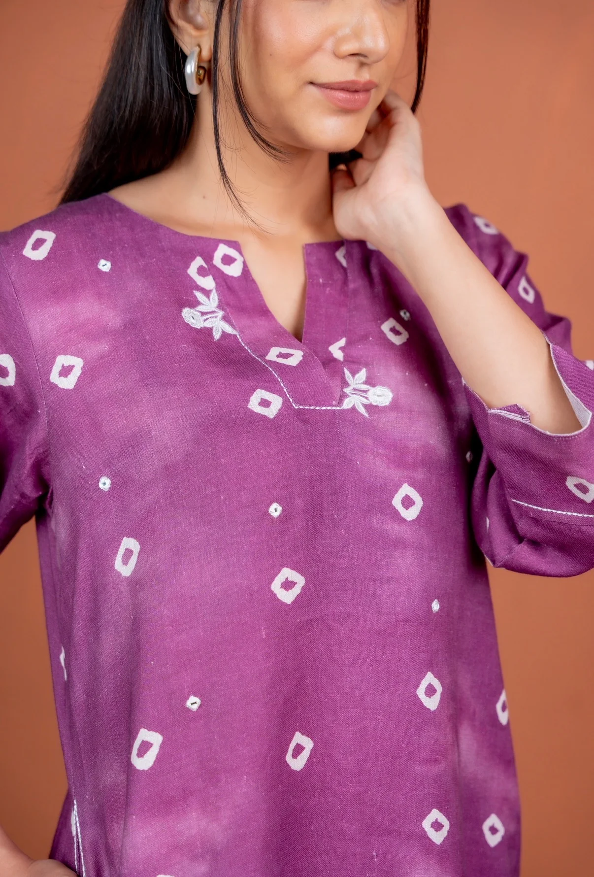 Bandhani Linen Pair - Image 4