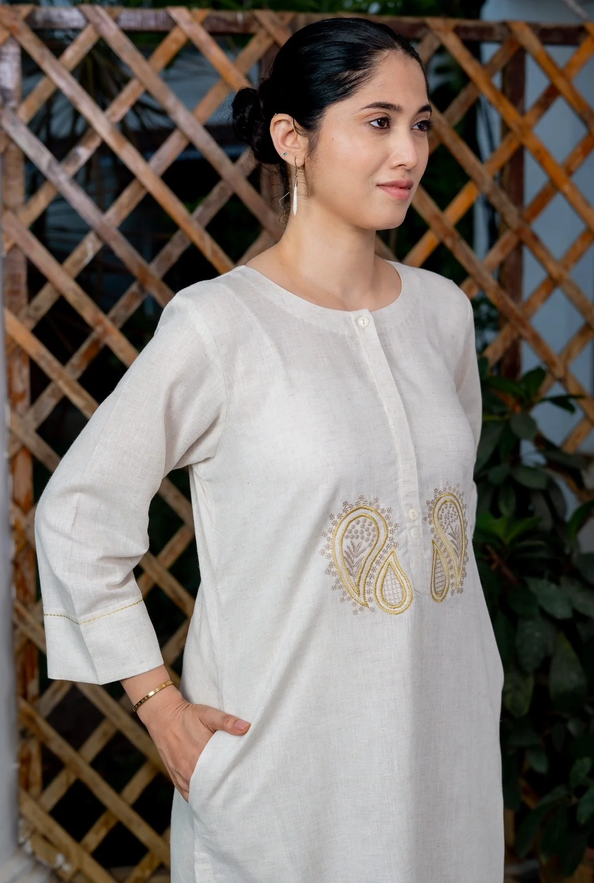 Bone Cream Kurta Set - Image 4