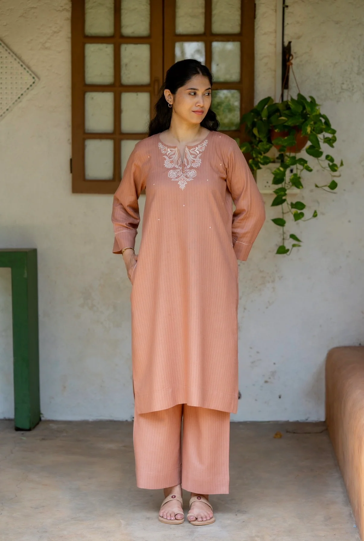 Chic Peach Pair - Image 3
