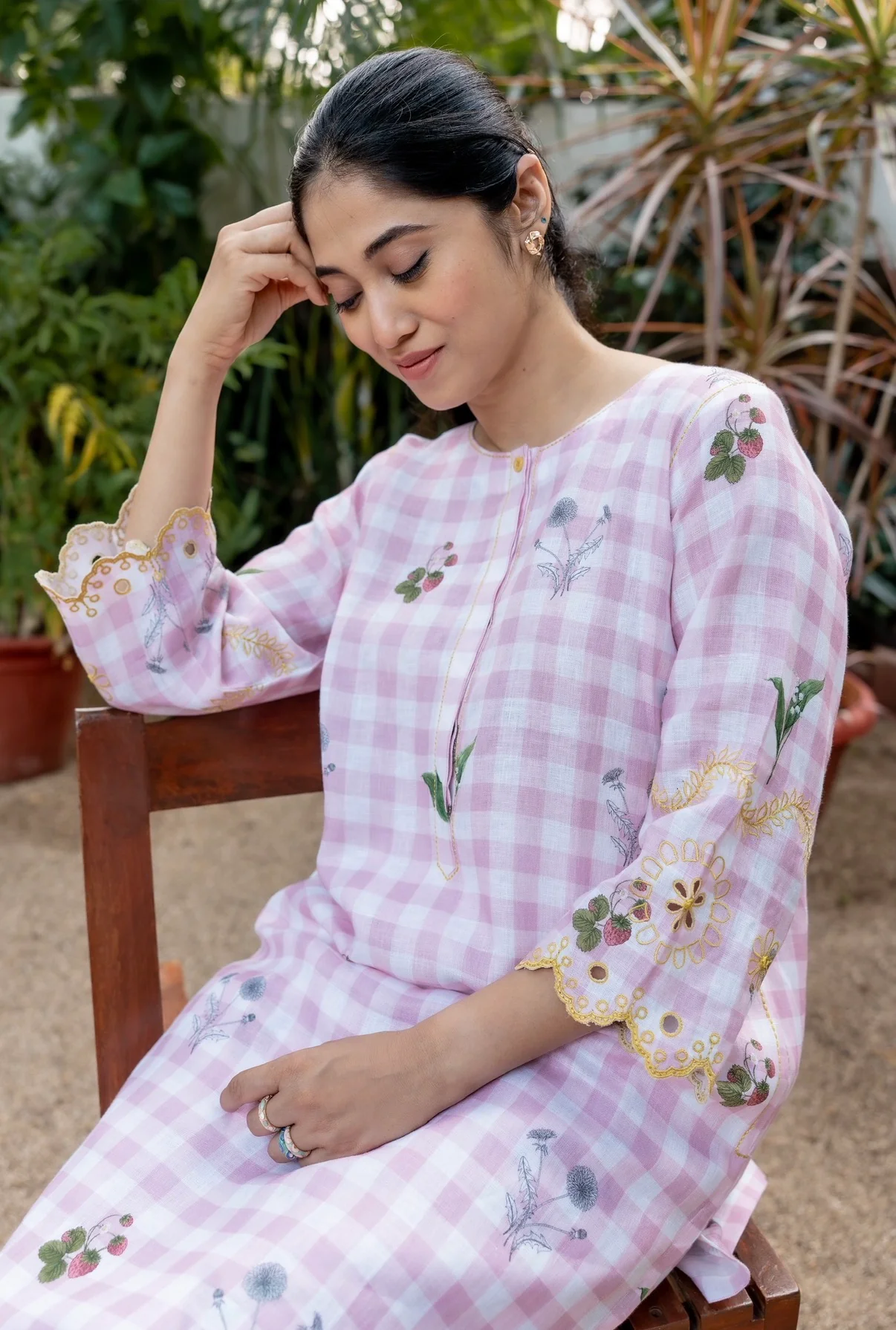 Gingham Pink Linen Pair - Image 6
