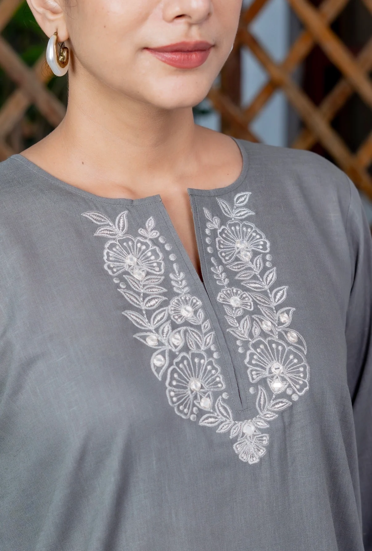 Shadow Grey Kurta Set - Image 3
