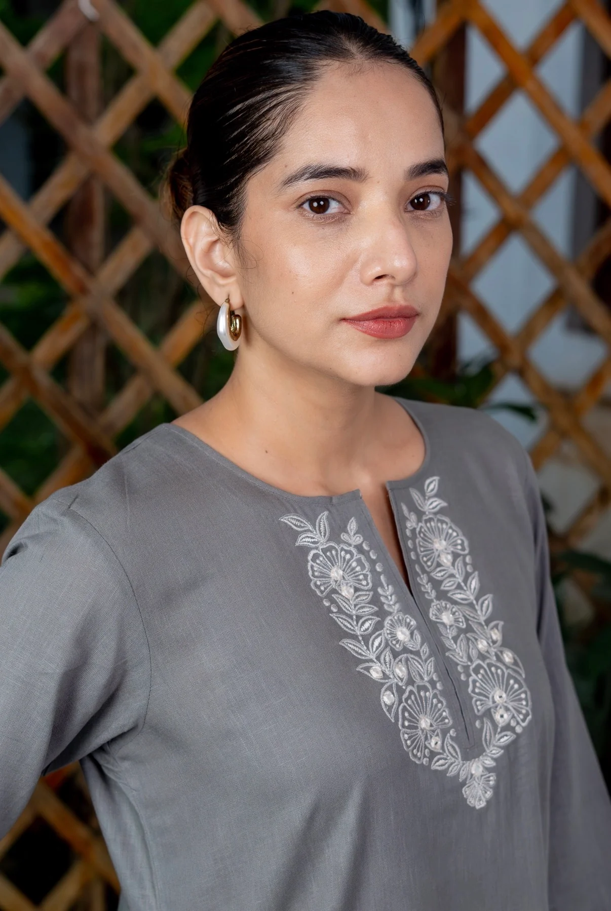 Shadow Grey Kurta Set - Image 6