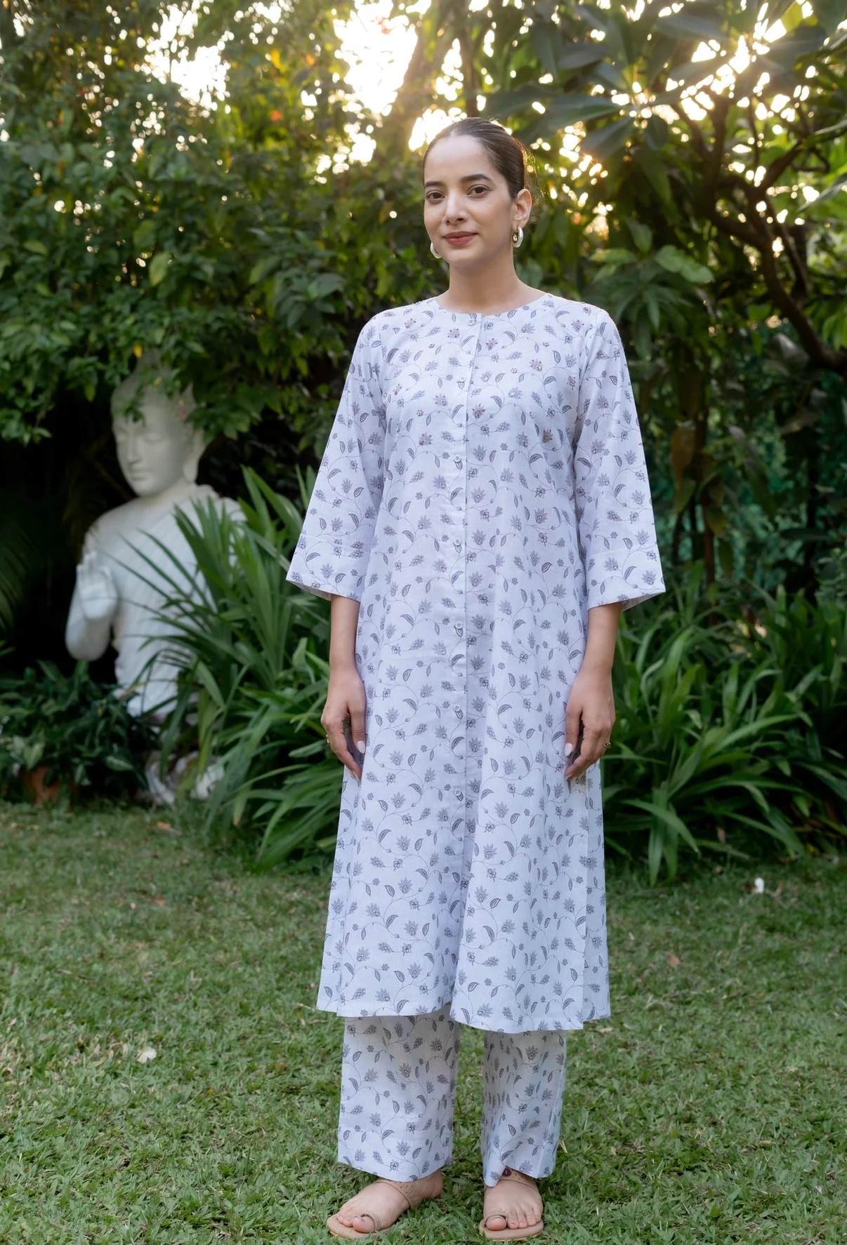 Silver Garden Kurta Set - Image 3