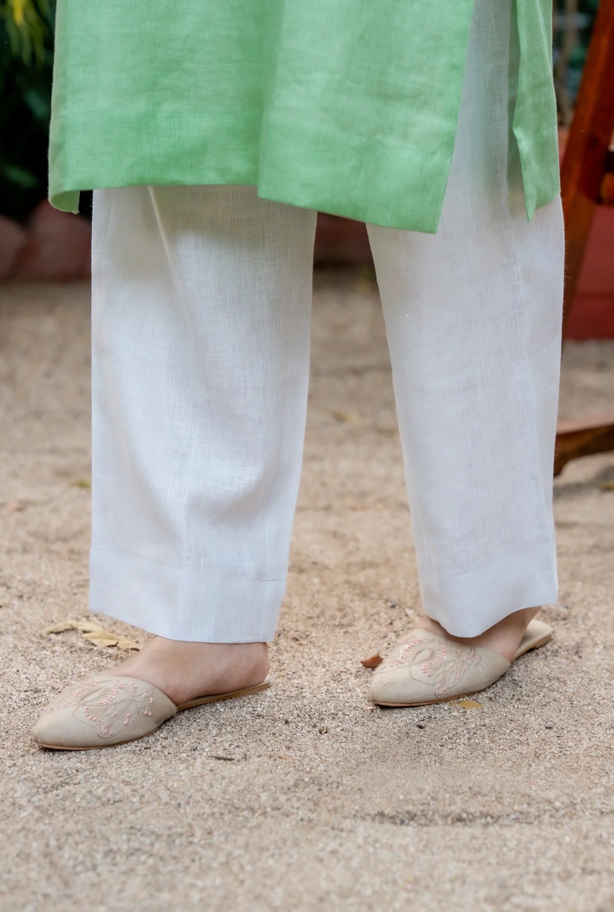 Spring Green-Grey Linen Pair - Image 5
