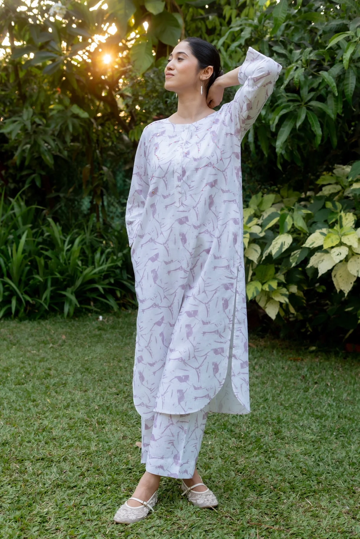 White Wine Kurta Set - Image 4
